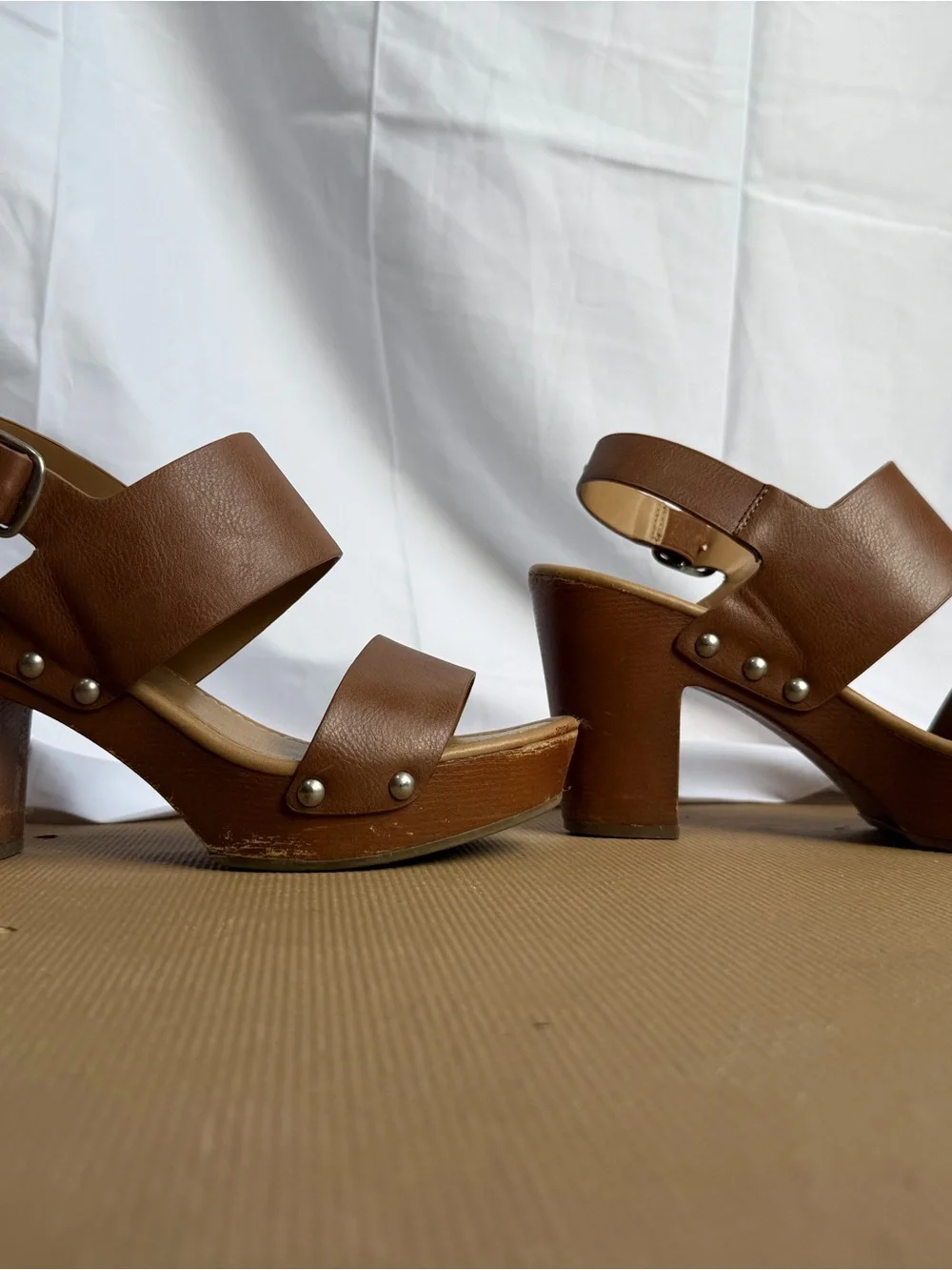 Women's Brown Platform Leather Sandal Heels